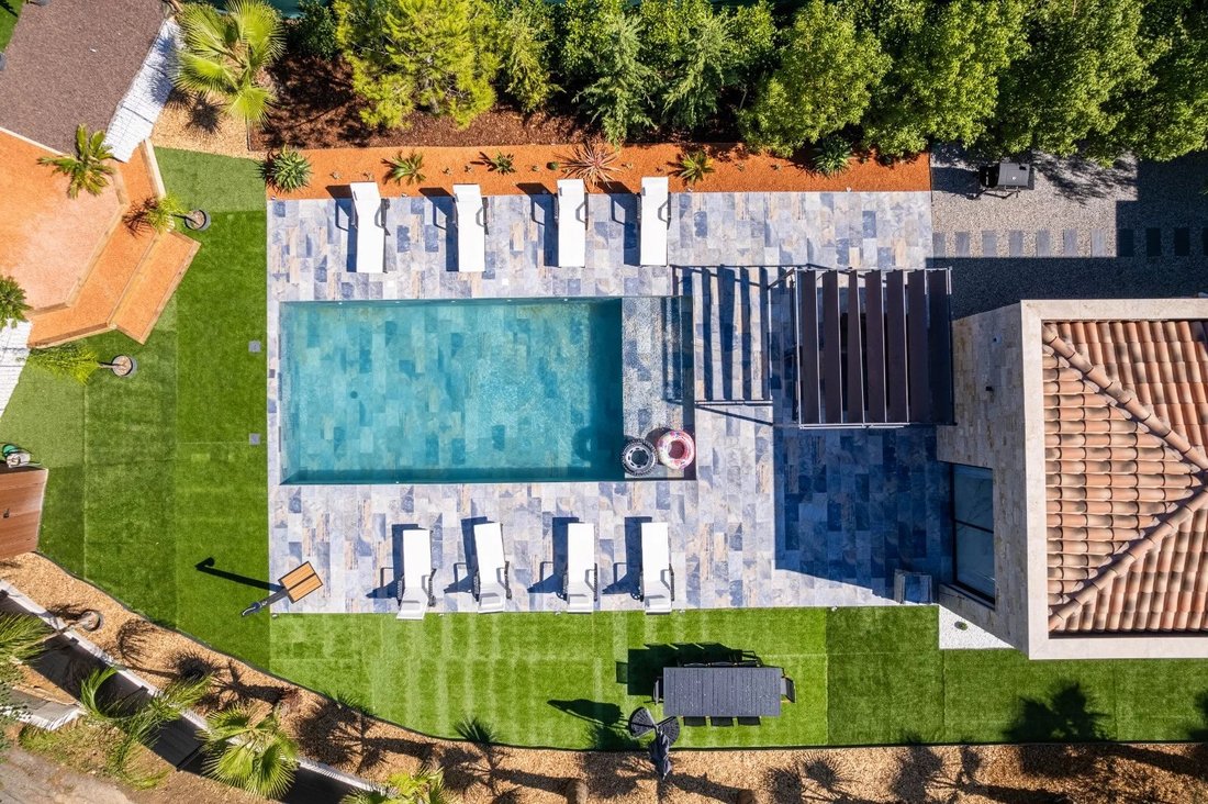 Villa in Mougins, Provence-Alpes-Côte d'Azur, France 3 - 17947440