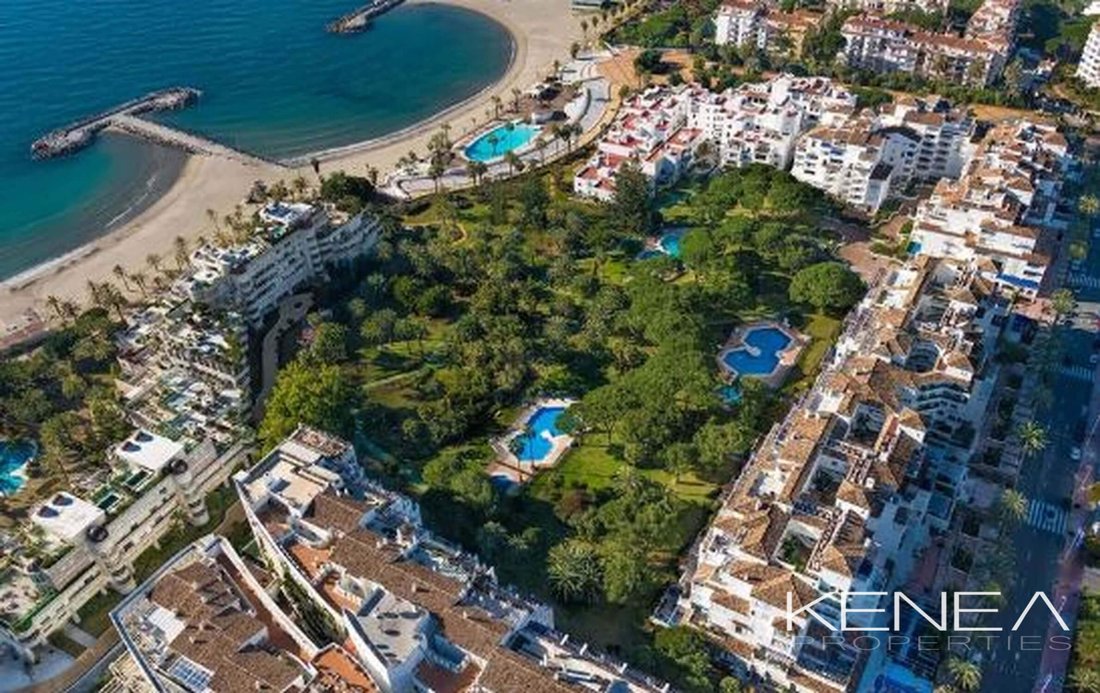 Apartment in Puerto Banus, Marbella, Spain 3 - 17947698
