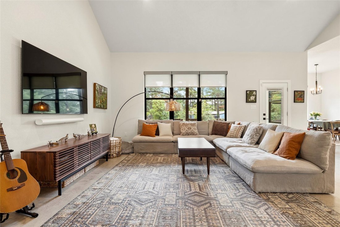 House in Bastrop, Texas, United States 5 - 17951761