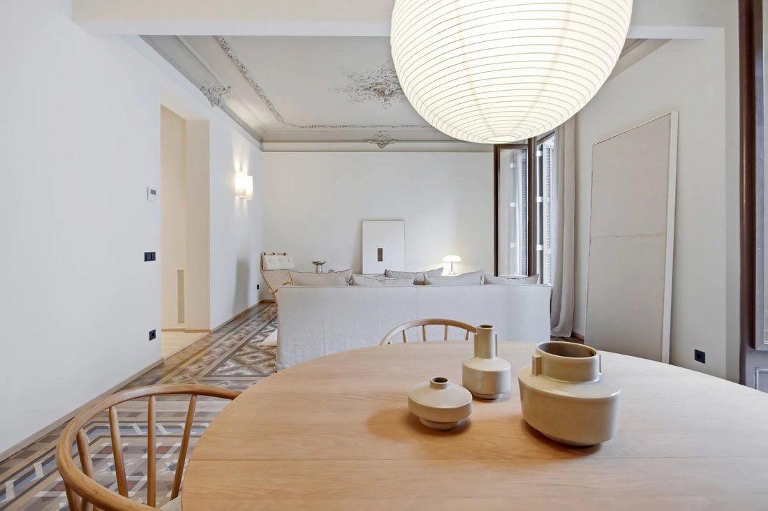 Apartment in Eixample, Barcelona, Spain 2 - 17949212