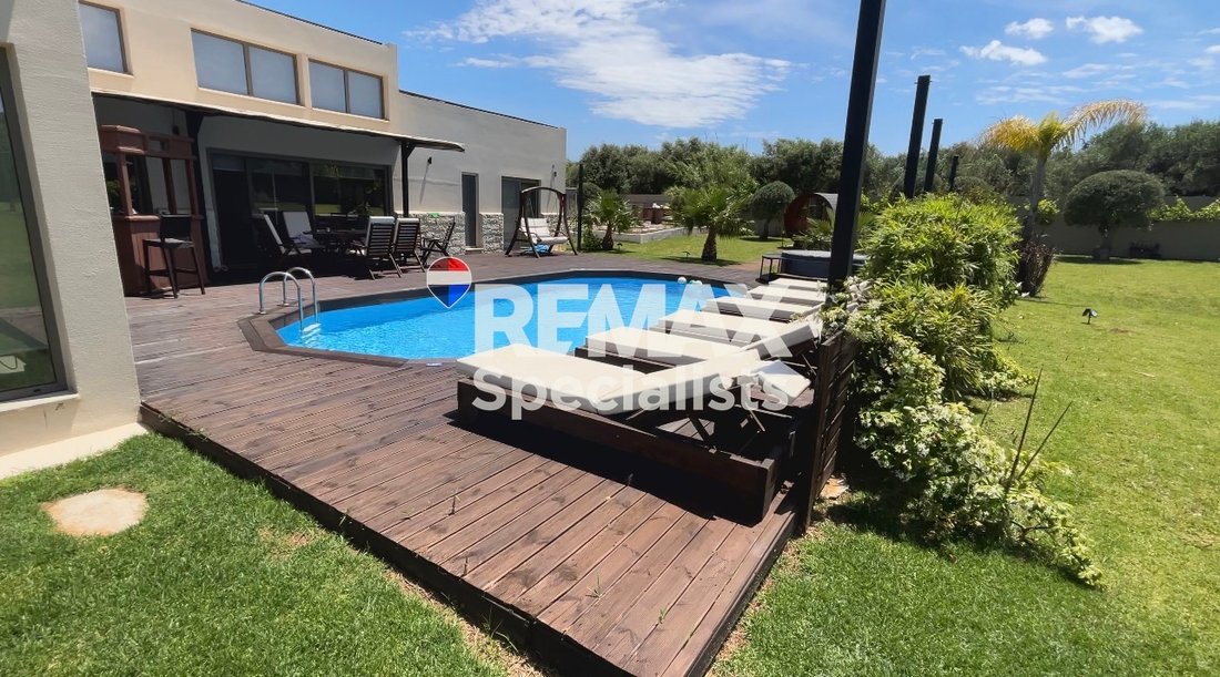Condo in Platanias, Greece 4 - 17947157