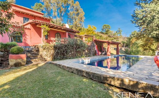 Villa in Benahavis, Andalusia, Spain 1