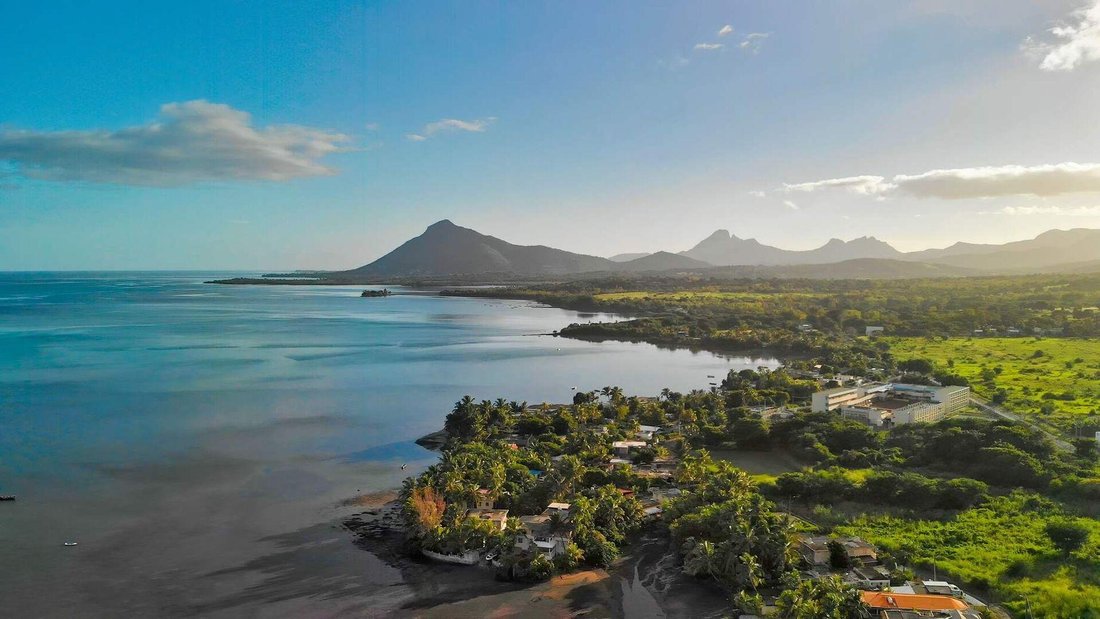 Apartment in Tamarin, Rivière Noire District, Mauritius 5 - 17948622
