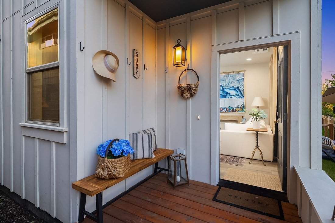 House in Seattle, Washington, United States 2 - 17948575