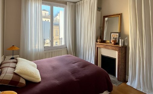 Apartment in Wilson-Rivay, Levallois-Perret, France 1