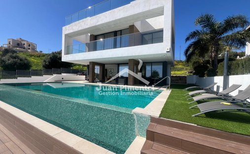 Chalet in Estepona, Andalusien, Spanien 1