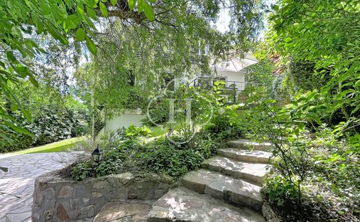 House in Orgeval, Ile-de-France, France 1
