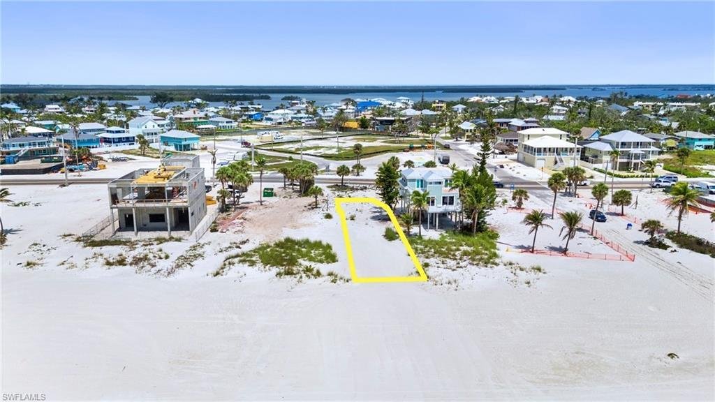 Land in Fort Myers Beach, Florida, United States 1 - 17947727