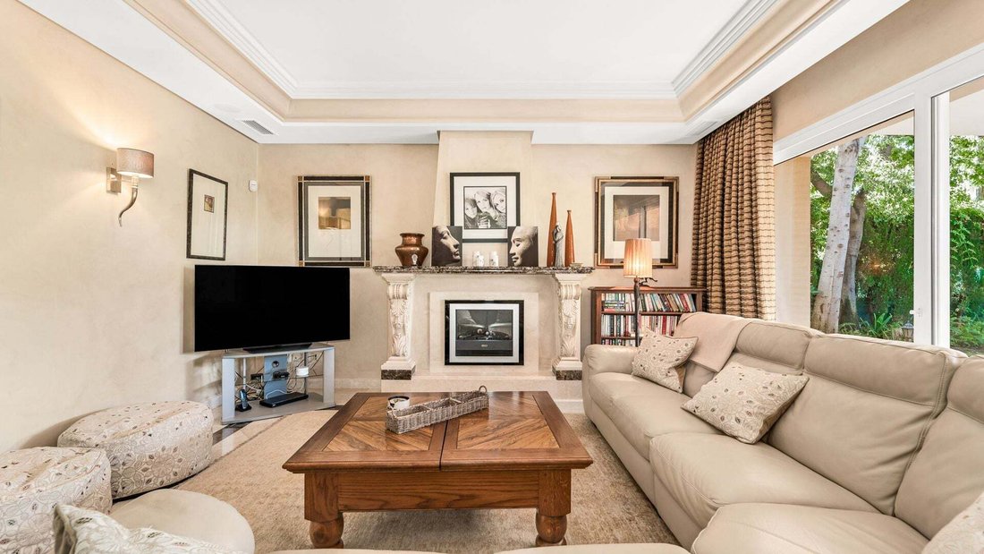 Villa in Puerto Banus, Marbella, Spain 4 - 17947263