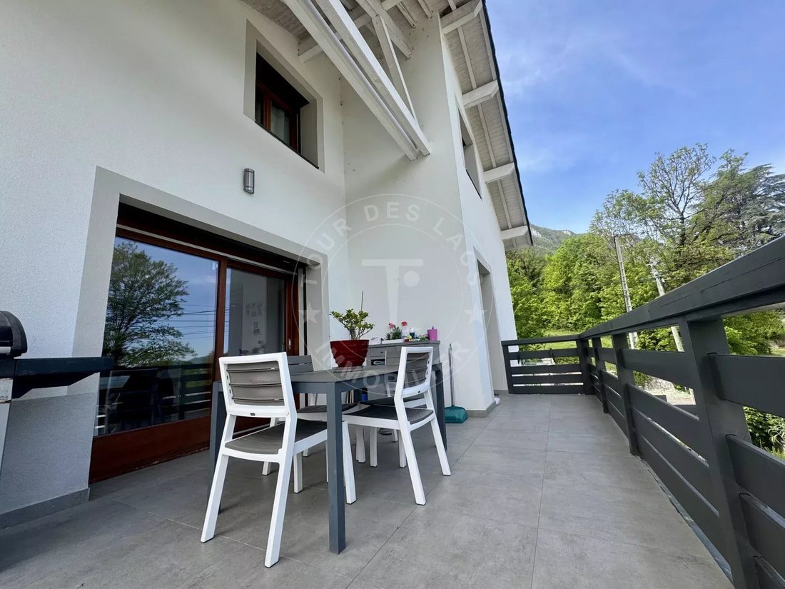 House in Le Bourget-du-Lac, Auvergne-Rhône-Alpes, France 4 - 17948807