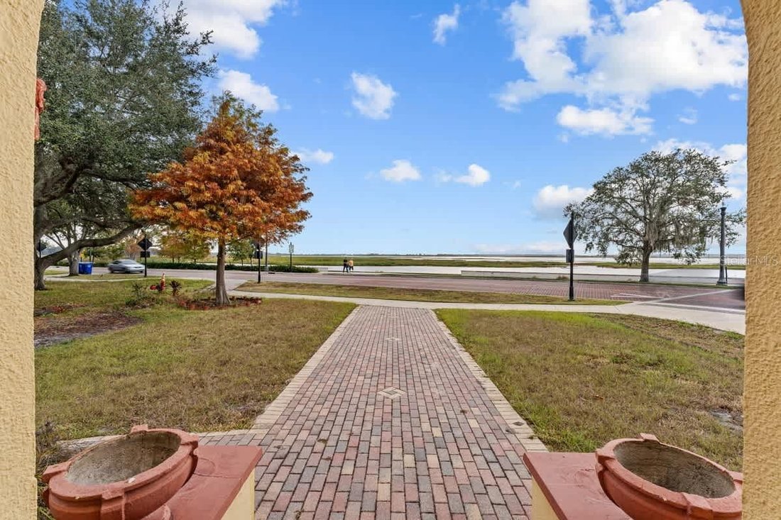 Kissimmee, Florida, United States 3 - 17951747