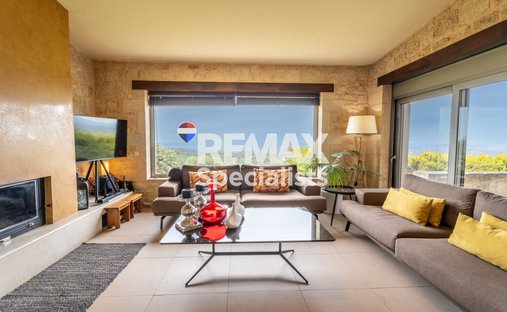 Villa in Community of Epano Archane, Archanes, Greece 1