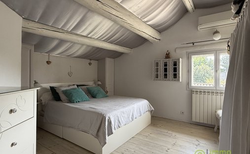Chateau With Outbuilding And Private Beach In Provence
