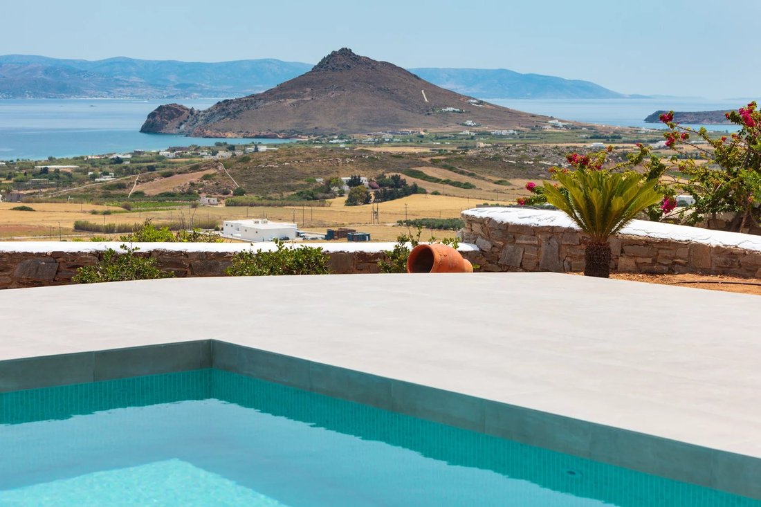 House in Paros, Aegean, Greece 3 - 17949262