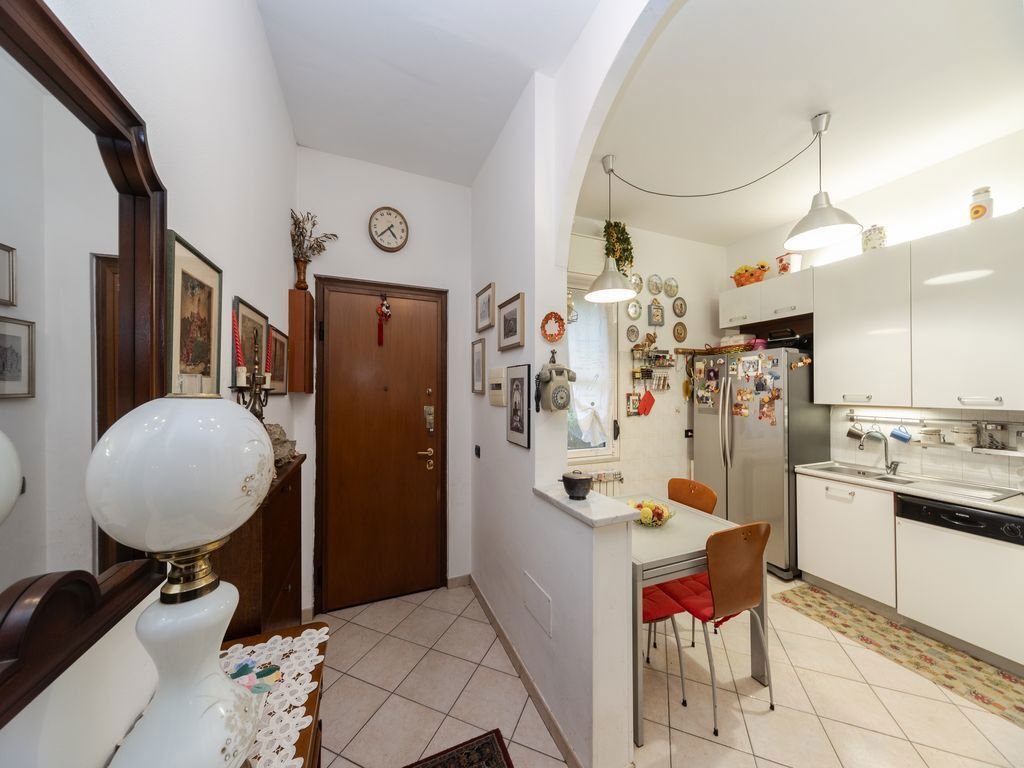 Villa in San Siro, Milan, Italy 2 - 17951953