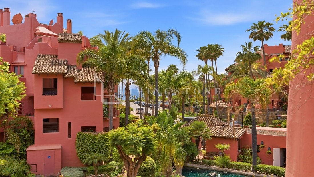 Apartment in Estepona, Andalusia, Spain 1 - 17947551