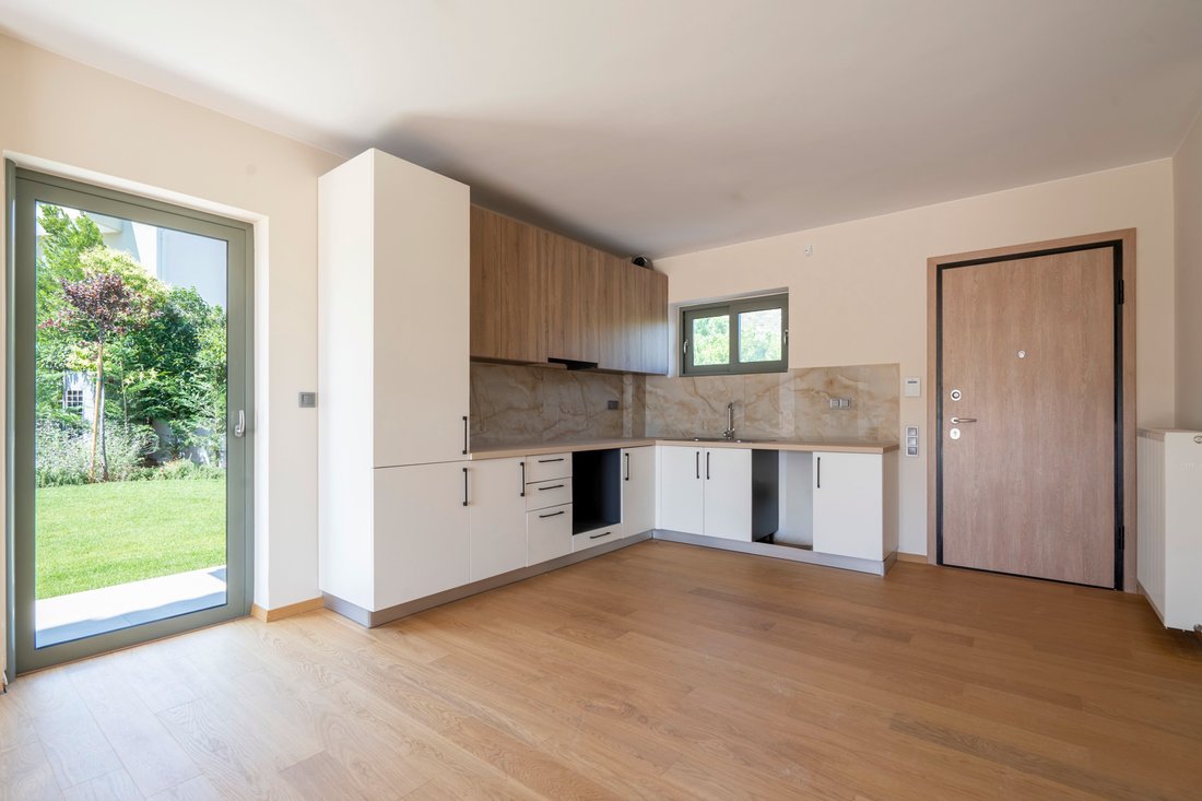 Apartment in Kalyvia Thorikou, Attica, Greece 2 - 17659946