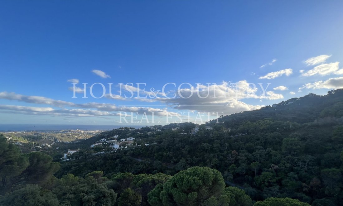 Land in Benahavis, Andalusia, Spain 3 - 17947264