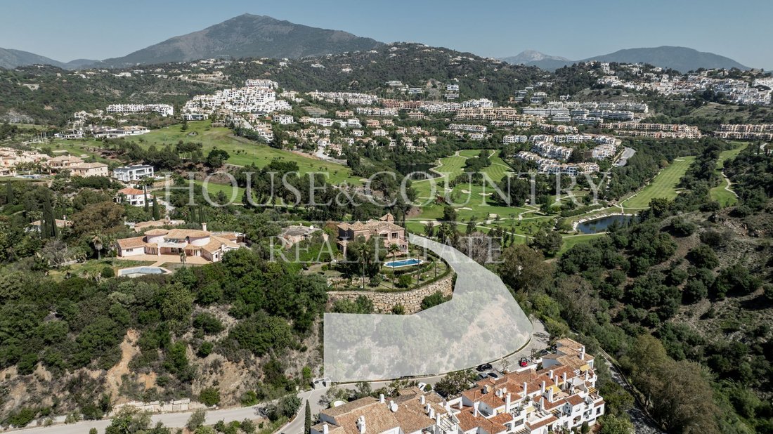 Land in Benahavis, Andalusia, Spain 2 - 17947238