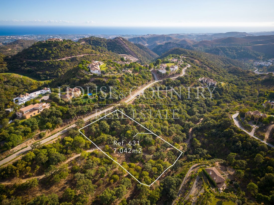 Land in La Zagaleta, Benahavis, Andalusia 1 - 17947237