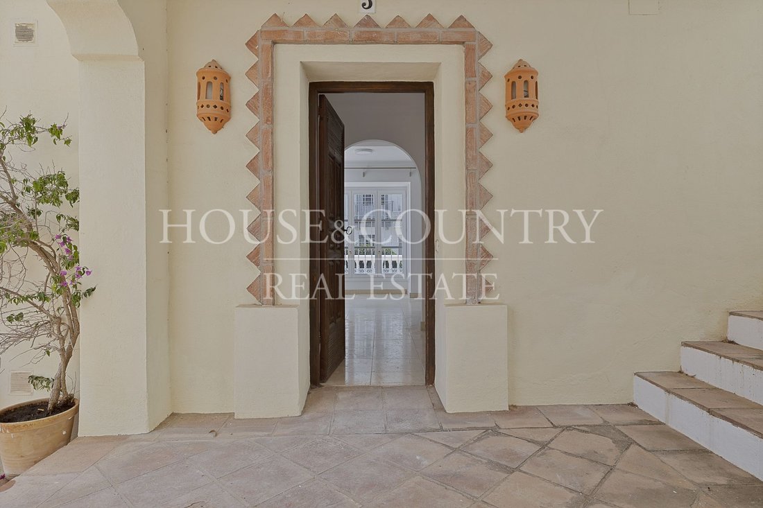 Townhouse in Benahavis, Andalusia, Spain 5 - 17947550
