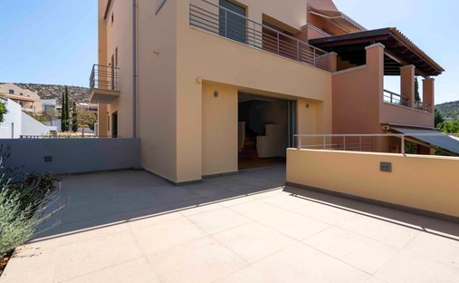 Apartment in Kalyvia Thorikou, Attica, Greece 1