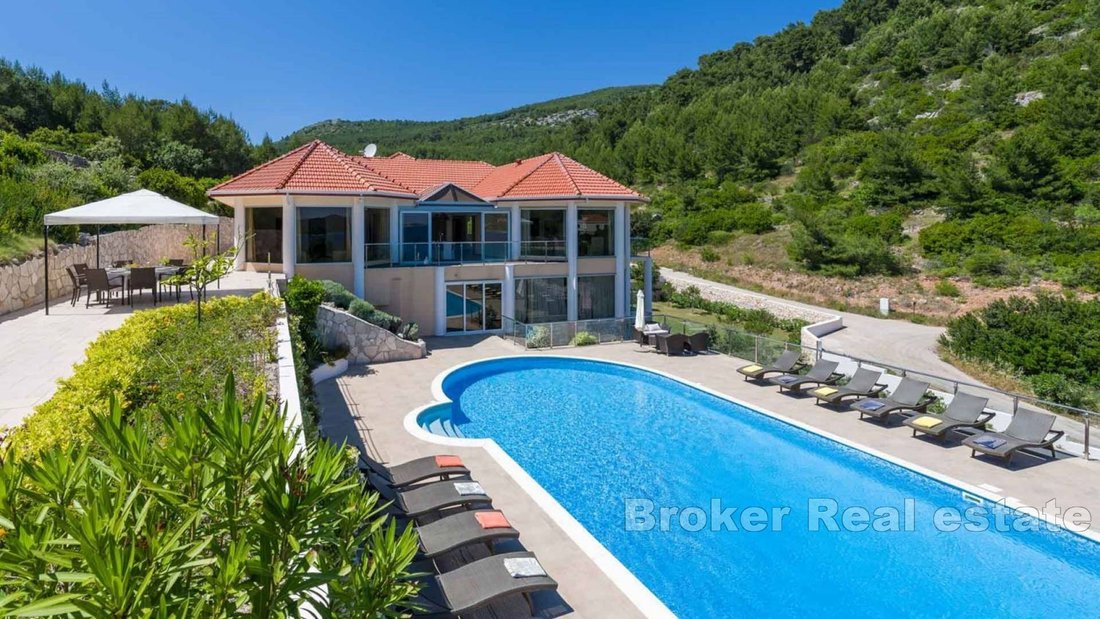 Villa in Vela Luka, Dubrovnik-Neretva County, Croatia 1 - 17947214