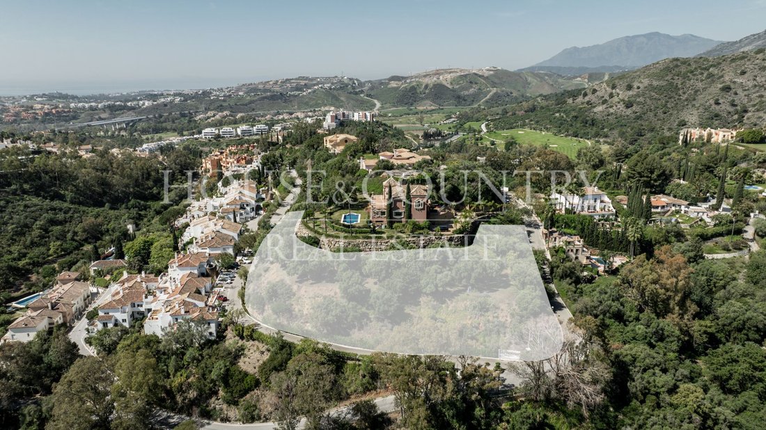 Land in Benahavis, Andalusia, Spain 3 - 17947238