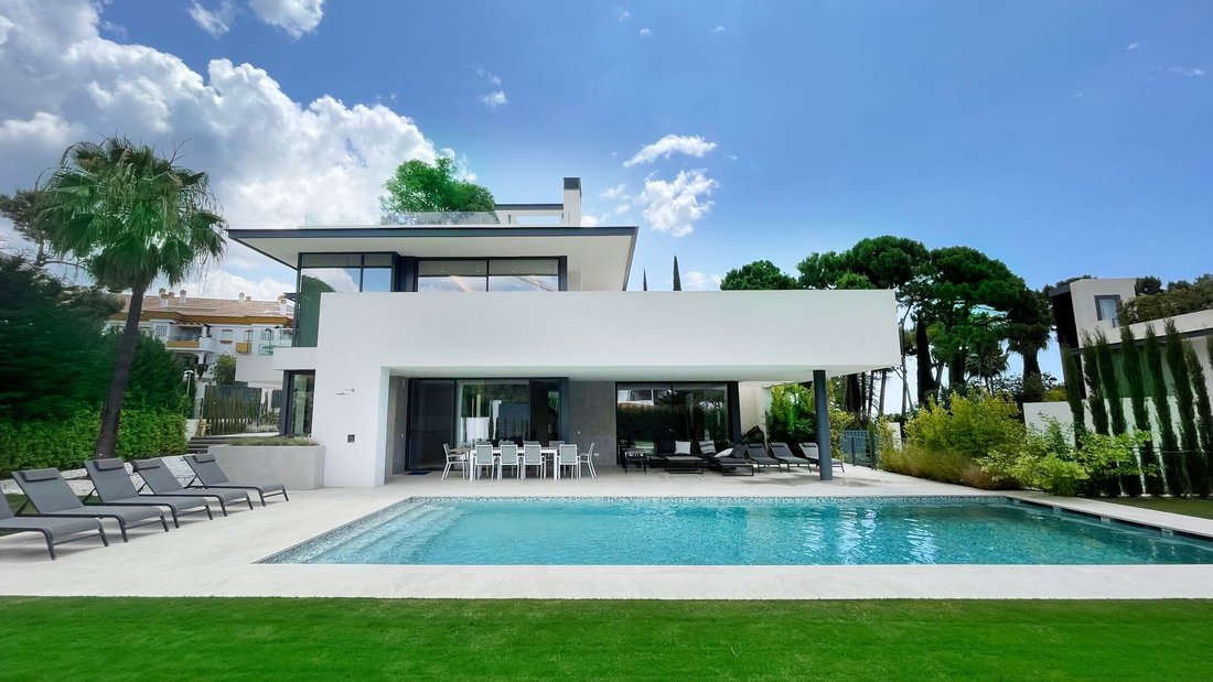 House in Golden Mile, Andalusia, Spain 3 - 17947361