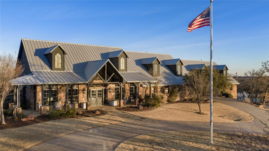 Farm Ranch in Hickory Creek, Texas, United States 2 - 17952280