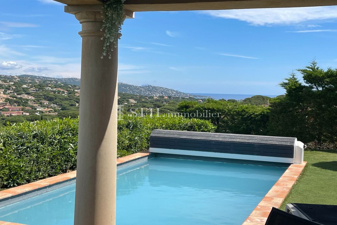 Villa in Ville-Les Saquedes-Le Bouillonnet, Sainte-Maxime, France 1 - 17858636