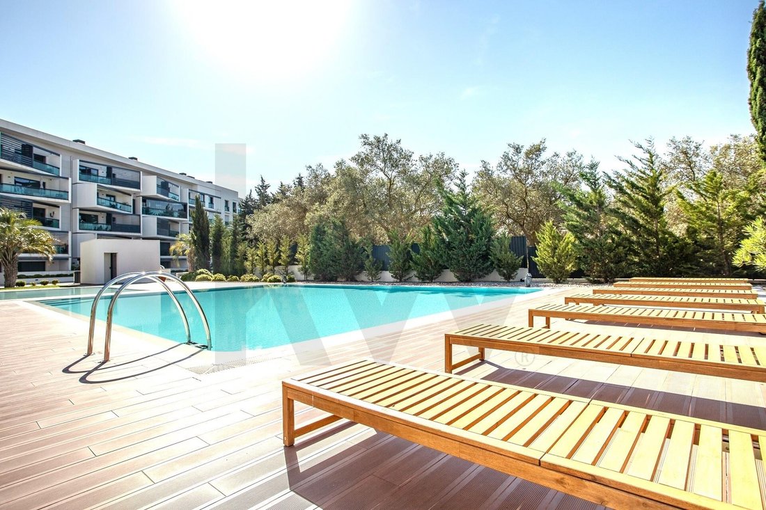 Apartment in Carcavelos e Parede, Lisbon, Portugal 2 - 17949460