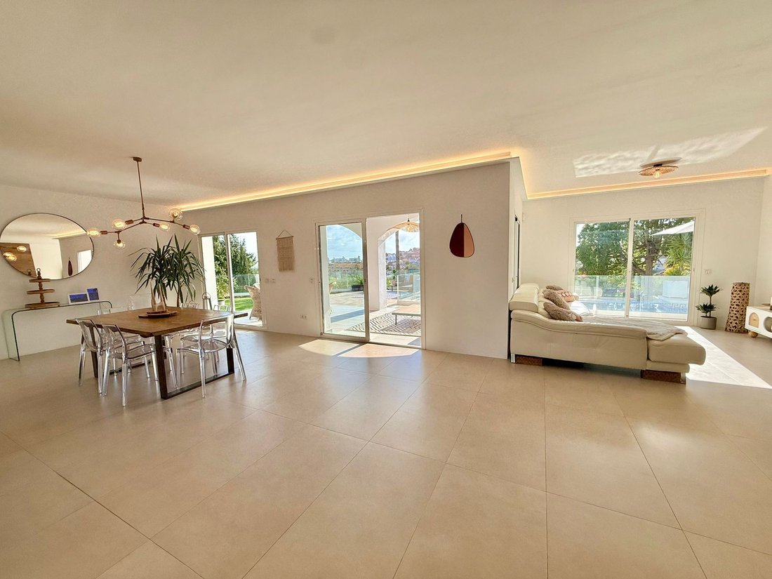 Villa in Las Lagunas de Mijas, Mijas, Spain 3 - 17948772