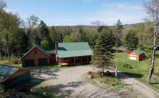 House in Stratton, Vermont, United States 1