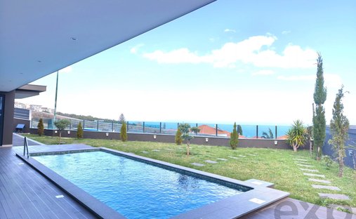 House in Machico, Madeira, Portugal 1