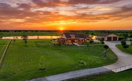 Land in Ennis, Texas, United States 1
