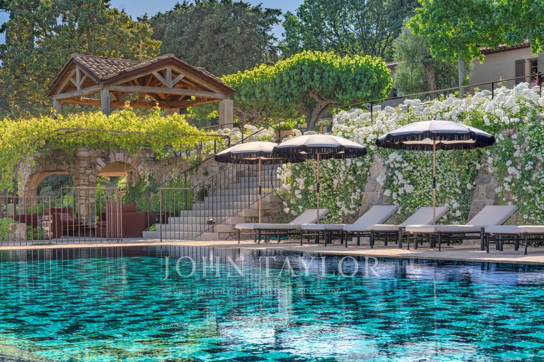 House in Grasse, Provence-Alpes-Côte d'Azur, France 4 - 16631229