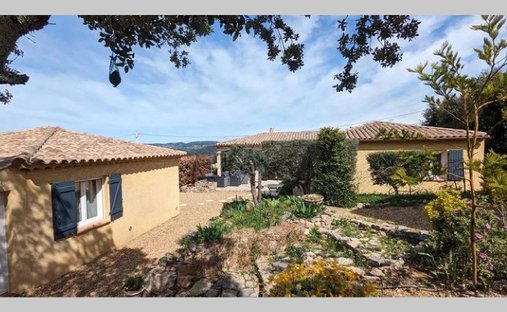 Maison à Carcès, Provence-Alpes-Côte d'Azur, France 1