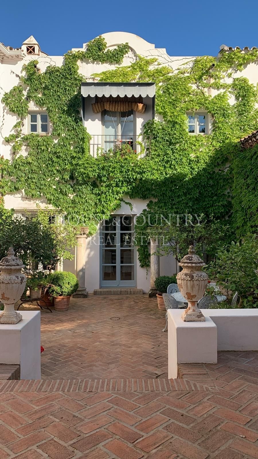 House in Benahavis, Andalusia, Spain 5 - 17947798