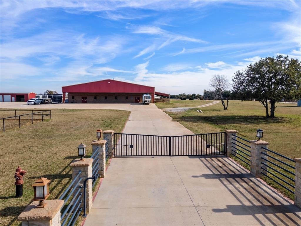 Farm Ranch in Little Elm, Texas, United States 3 - 17952251