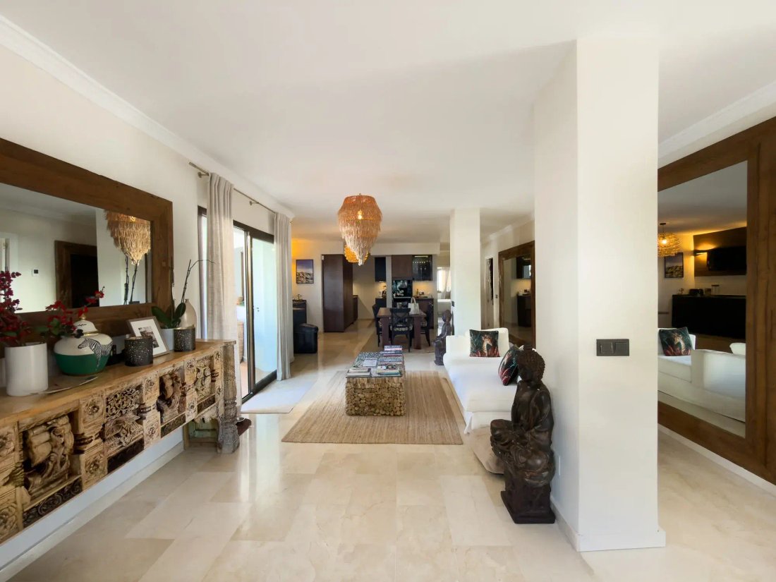 Apartment in Elviria-Cabopino, Marbella, Spain 2 - 17947636