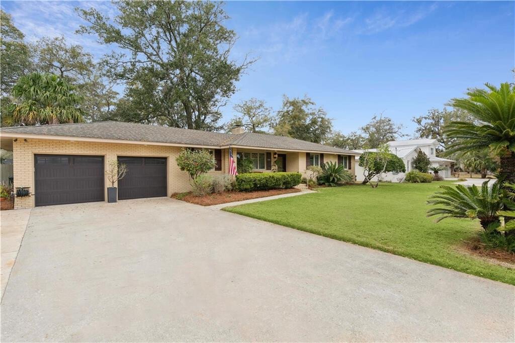 House in St. Simons, Georgia, United States 2 - 17323077