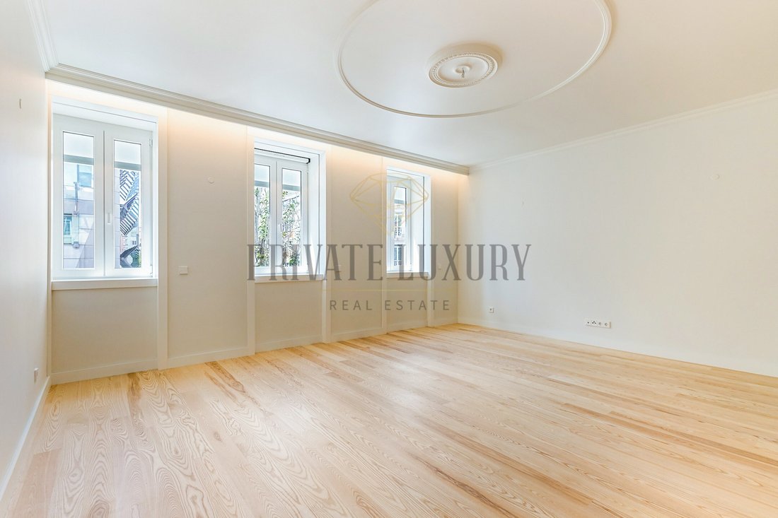Apartment in Avenidas Novas, Lisbon, Portugal 1 - 17954283