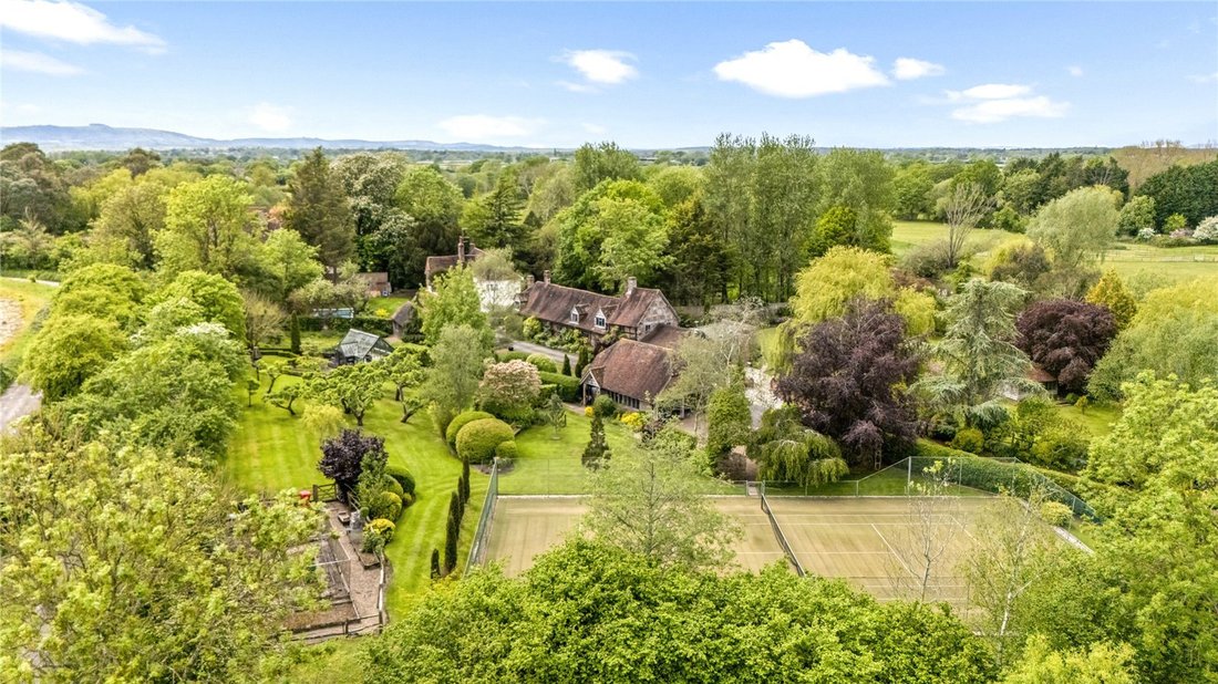 House in Henfield, England 1 - 17948251