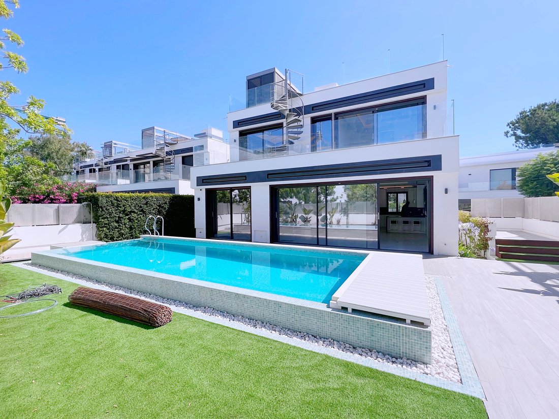 Villa in Nueva Andalucia, Marbella, Spain 2 - 17948926