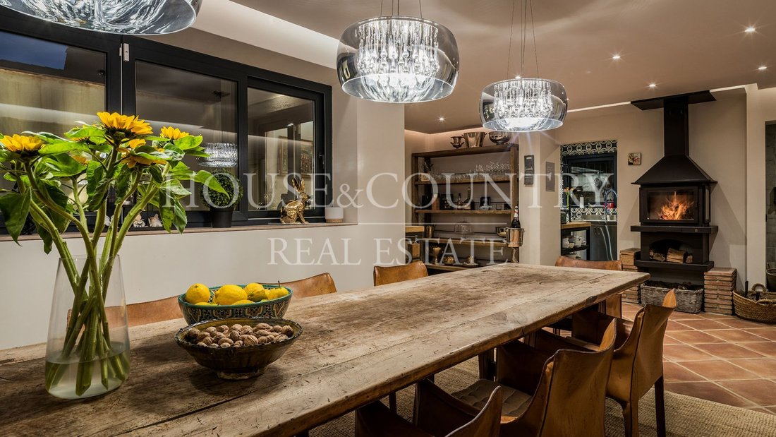 Villa in Benahavis, Andalusia, Spain 3 - 17947688