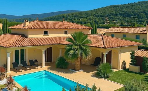 House in Aups, Provence-Alpes-Côte d'Azur, France 1