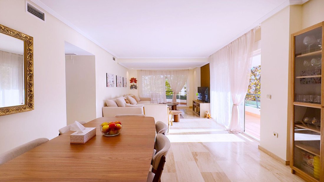 Apartment in Guadalmina Alta, San Pedro de Alcantara, Spain 5 - 17947492