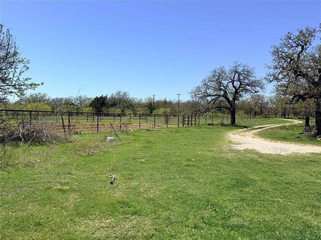 Farm Ranch in Jacksboro, Texas, United States 3 - 17952407
