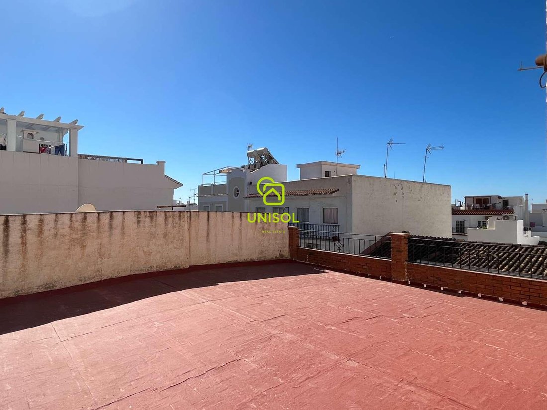 Townhouse in Nerja, Andalusia, Spain 1 - 17947302